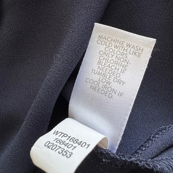 J.Jill Navy Button-Up Shirt Blouse Women’s Size XS - Picture 11 of 12